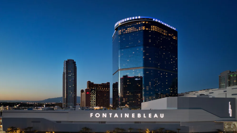 ryan-reynolds-gq-2015-02 2 ryan-reynolds-gq-2015-02-2<br />